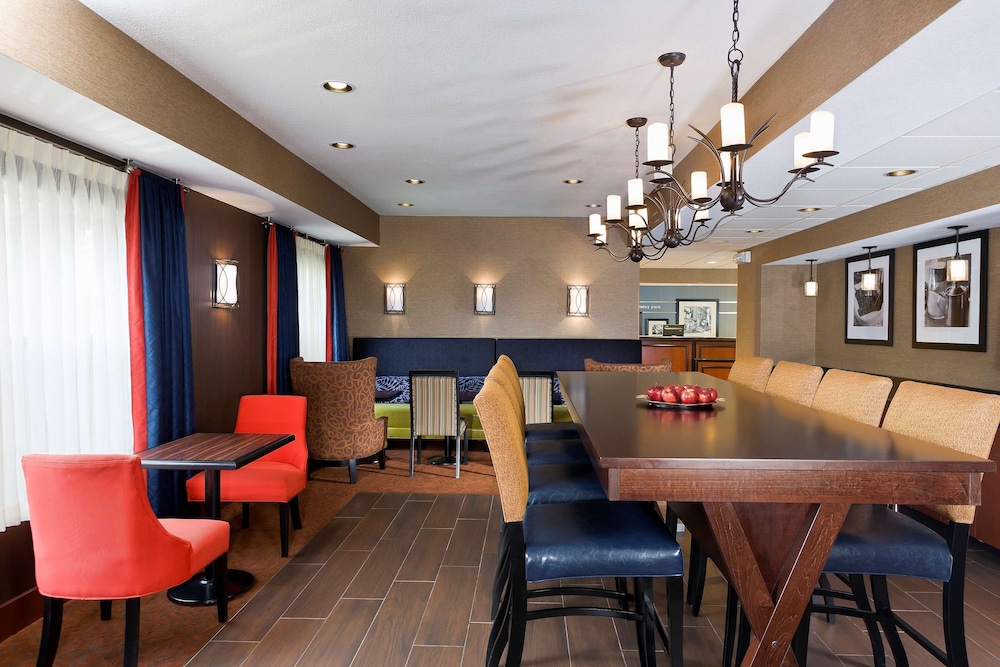 Hampton Inn Chicago Tinley Park - photo 19