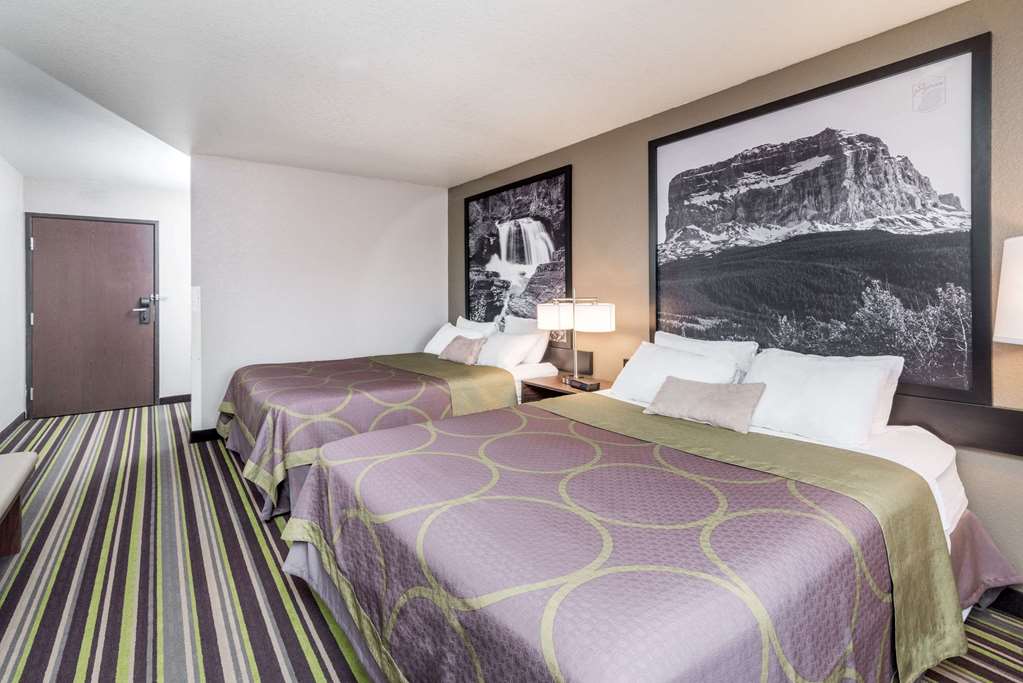 Super 8 by Wyndham Kalispell Glacier National Park - photo 10