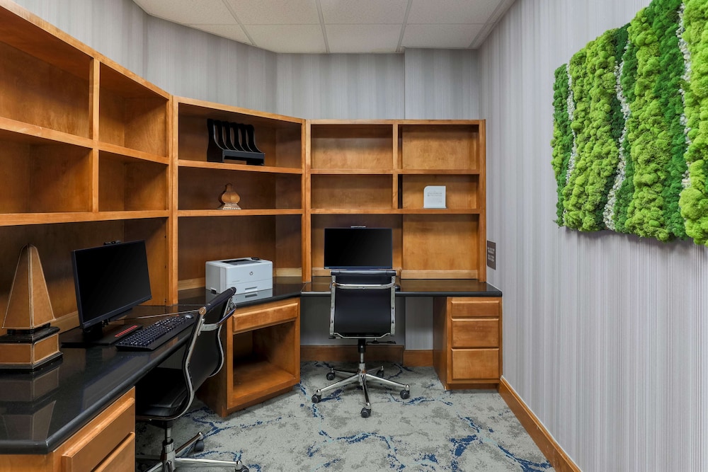 Hilton Garden Inn Tulsa South - photo 23