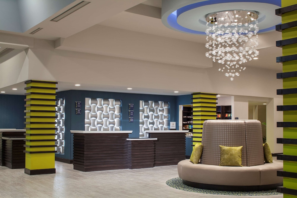 DoubleTree by Hilton Hotel Jacksonville Airport - photo 3