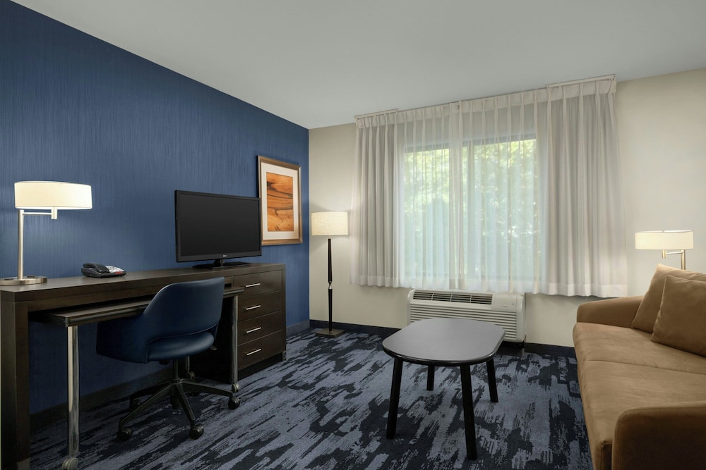 Fairfield Inn & Suites Moscow - photo 17