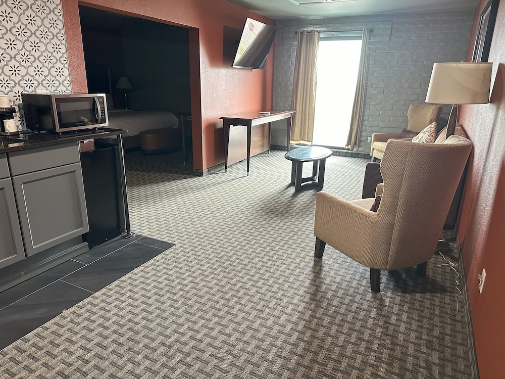 Historic Cow Palace Inn - photo 13