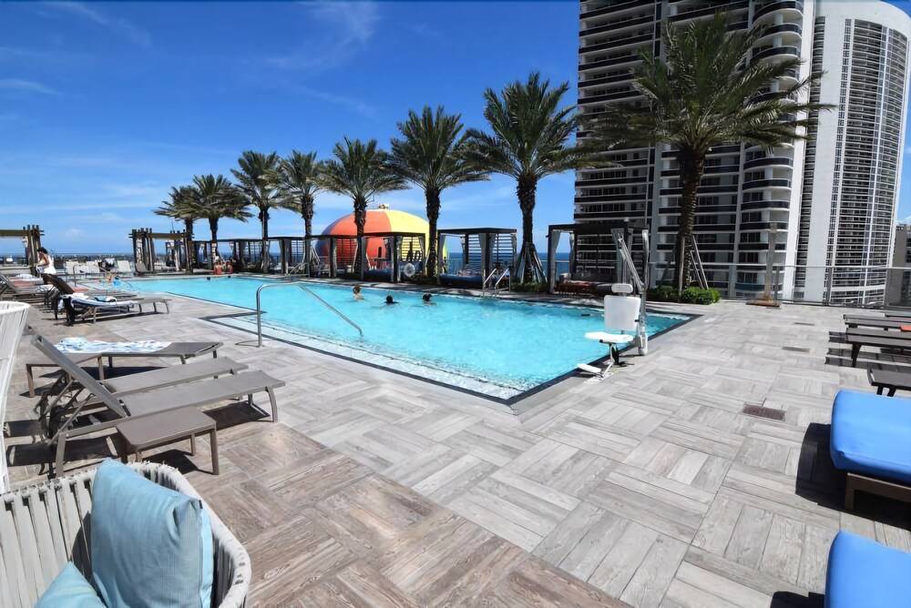 Ocean View 2 Bedrooms 2 Bathrooms @ Hyde Resort - photo 31