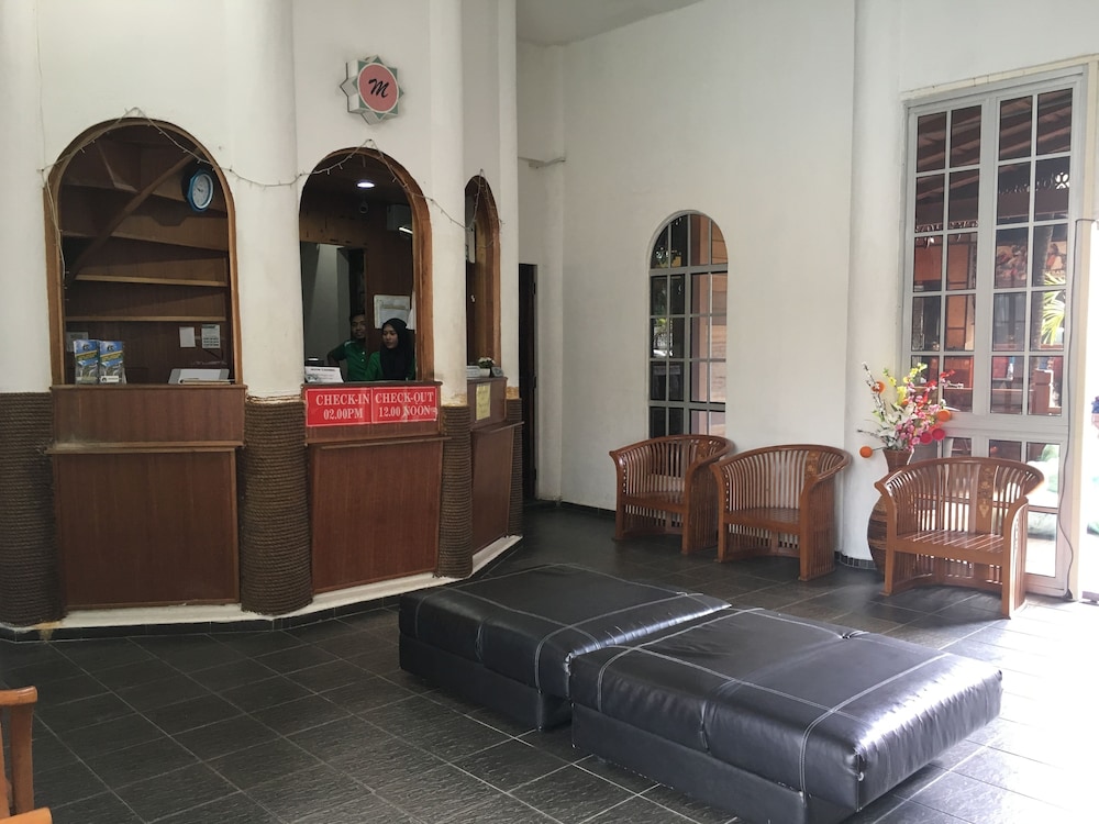 Landcons Hotel — Kuah — photo 5