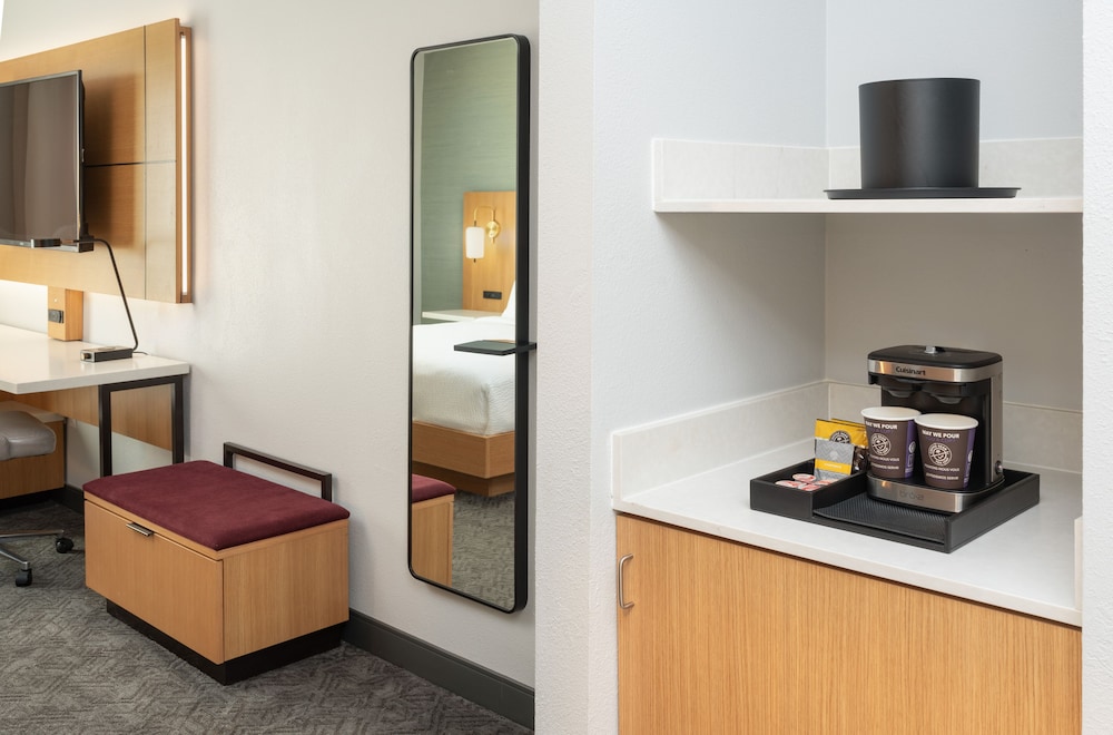 DoubleTree by Hilton Houston Westchase - photo 25