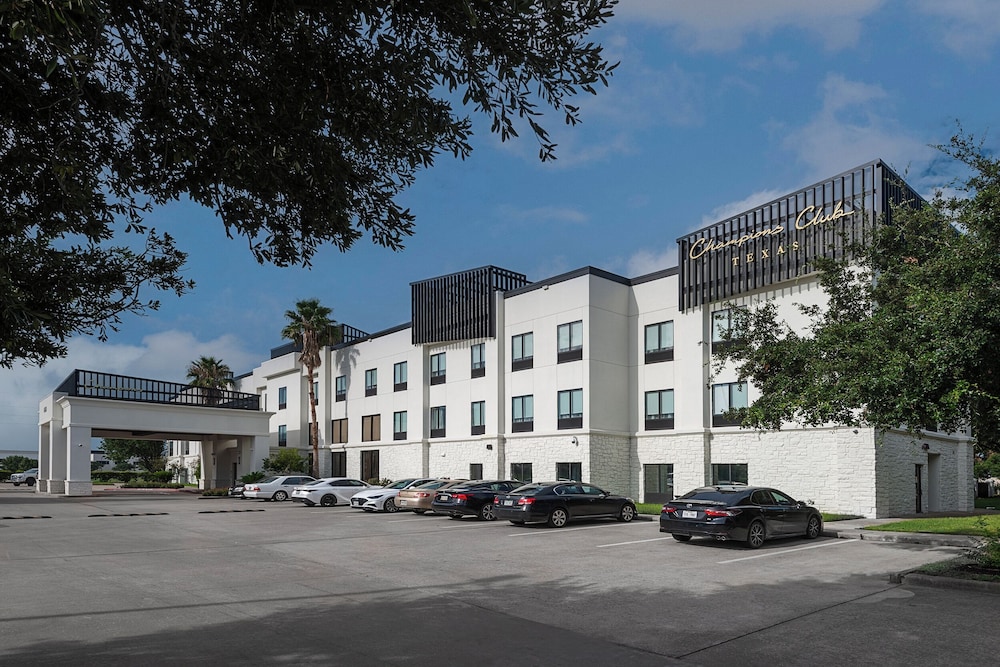 Champions Club and Hotel Houston Westchase in Houston, United States