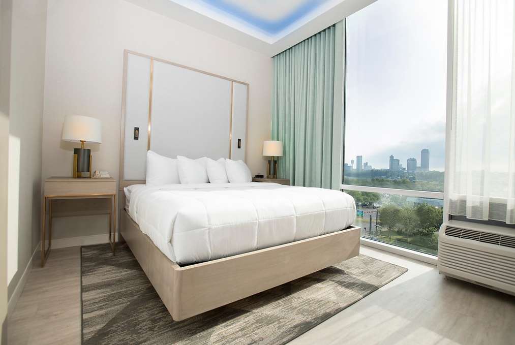 Wyndham Garden at Niagara Falls - photo 15