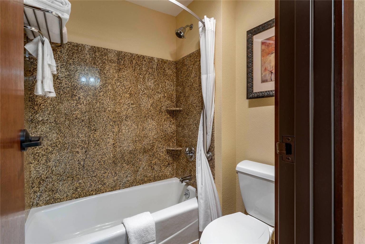 Lloyd Hotel Astoria Bayfront Ascend Hotel Collection OR - photo 8
