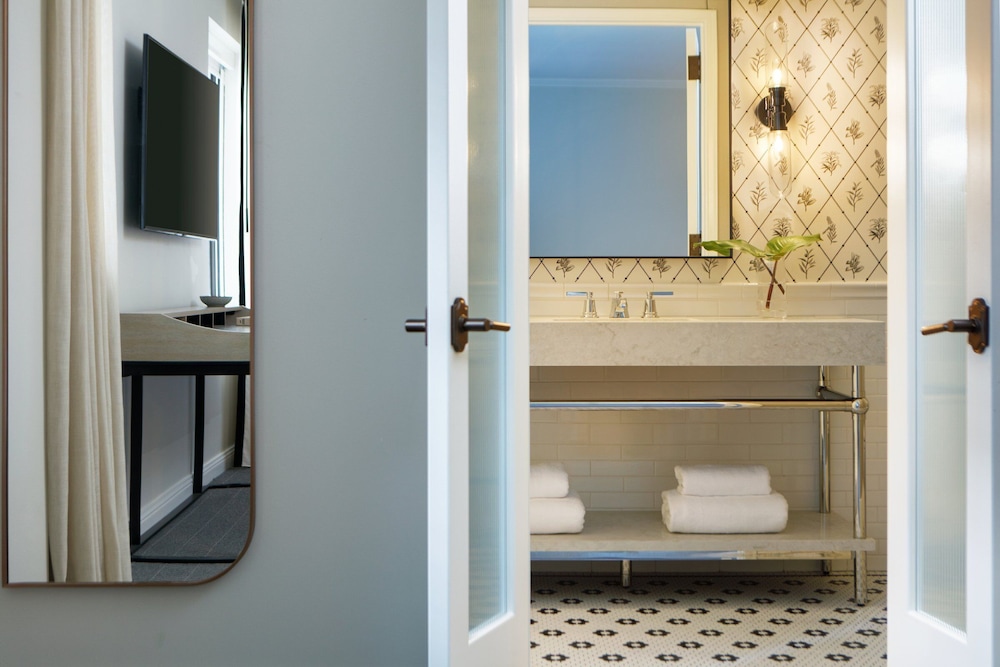 Kimpton Cottonwood by IHG - photo 31