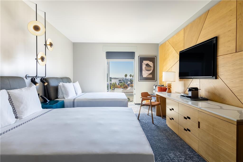 The Shay Hotel - photo 14