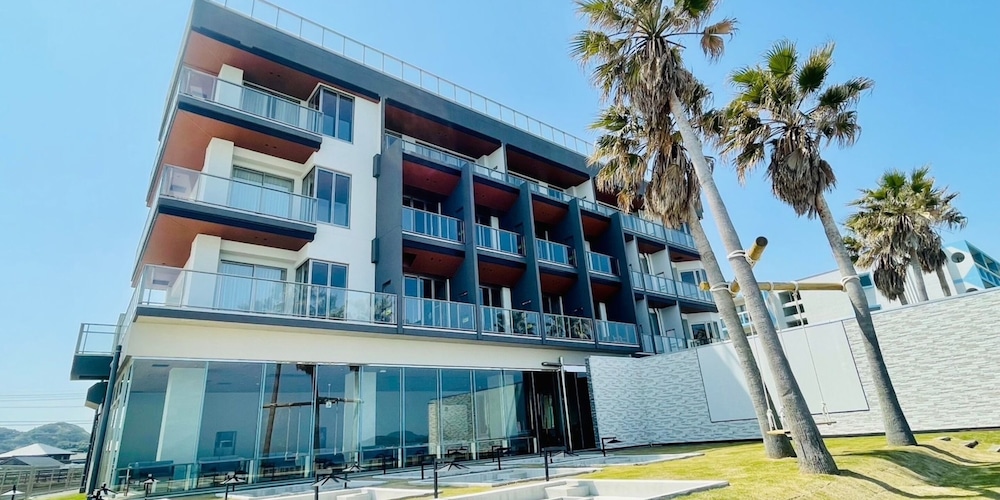 Albahotelandglamping in Fukuoka, Japan