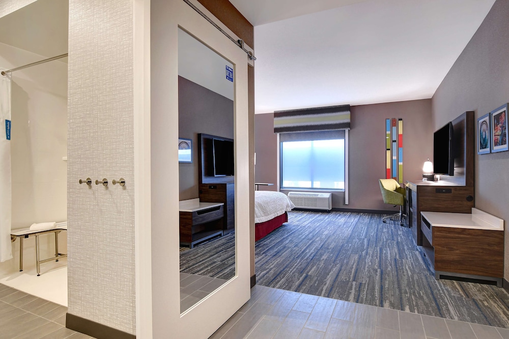 Hampton Inn & Suites Canal Winchester Columbus - photo 33
