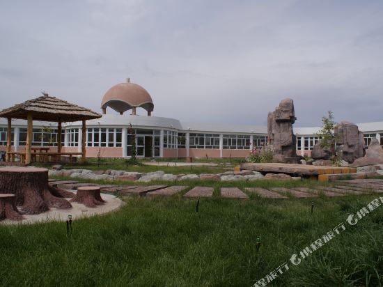 Guhai Hot Spring Holiday Hotel in Jimsar, People's Republic of China