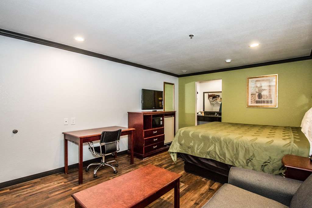 Americas Best Value Inn Ft. Worth - photo 16