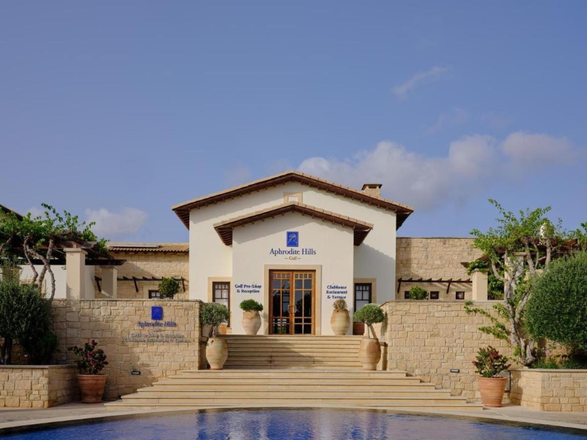 Townhouse Seaview short ways Aphrodite Hills