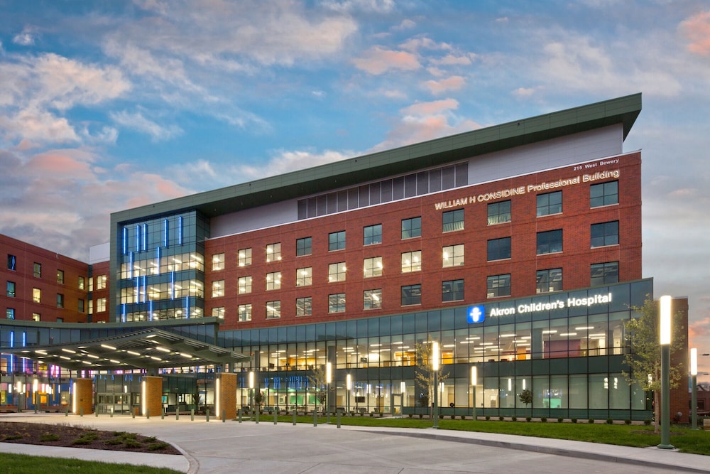 Sheraton Suites Akron Cuyahoga Falls - photo 36