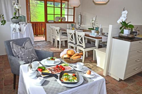 Landhaus Aigner — 4-Star Luxury Hotel in Allhartsberg, Austria