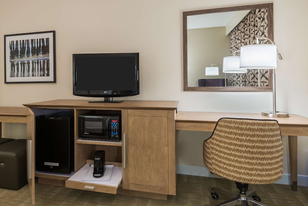 Hampton Inn Bonita Springs Naples North - photo 15