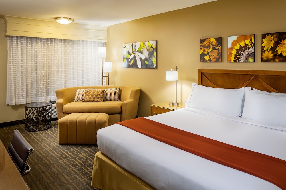 Holiday Inn Express Simi Valley by IHG - photo 10