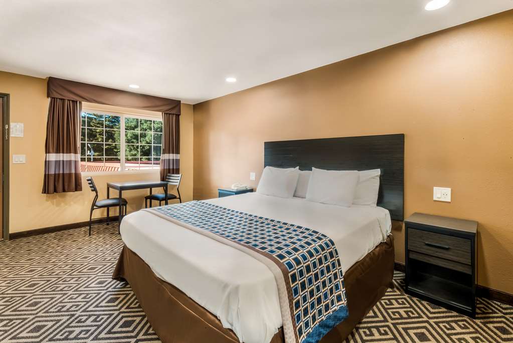 Americas Best Value Inn Ukiah - photo 4