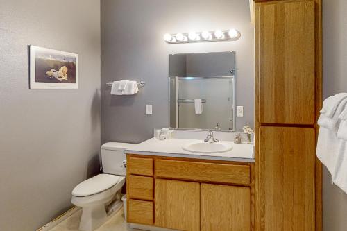 Sittin’ By The Sea in Pacific, United States