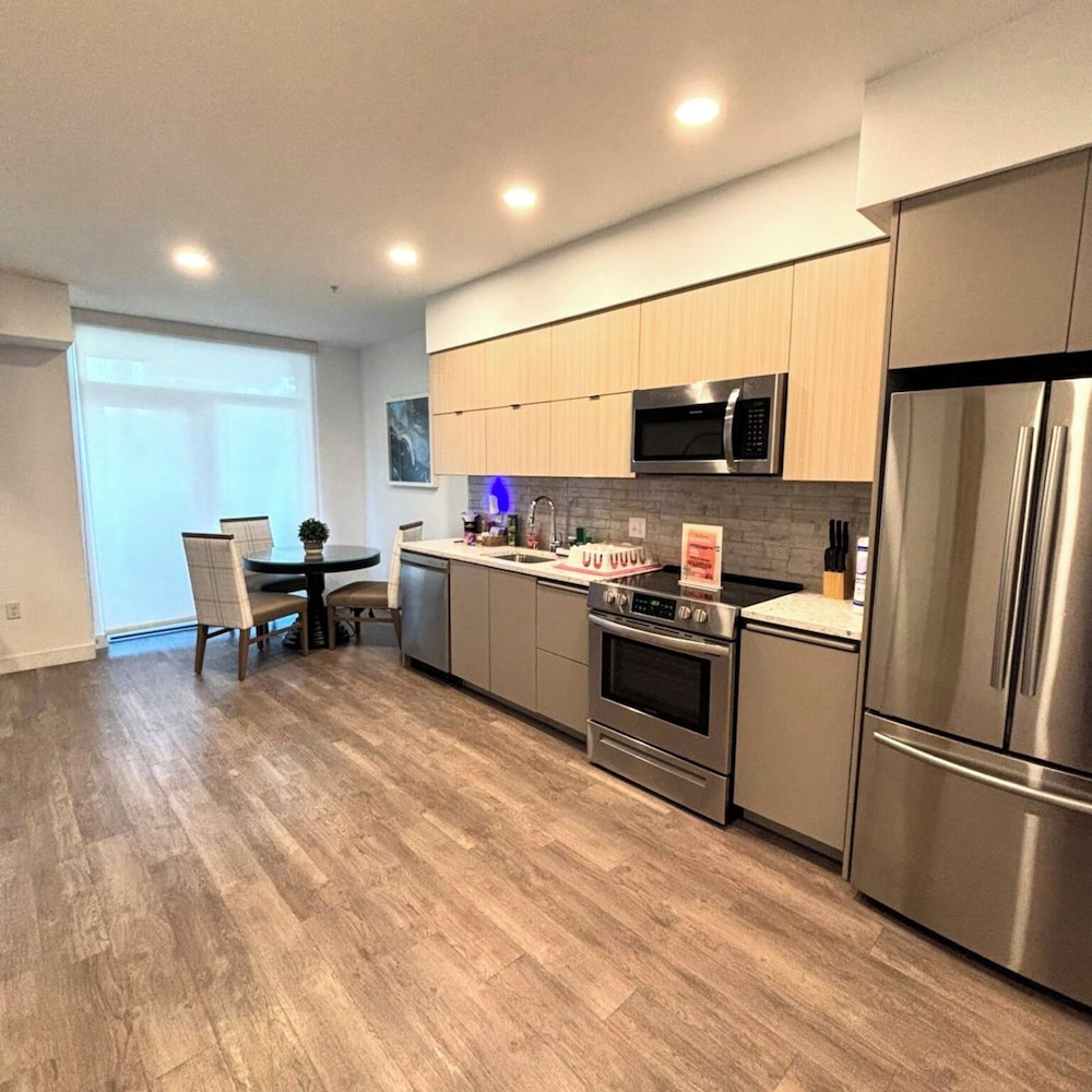 StaysPro GORGEOUS Hollywood Living Los Angeles - photo 30
