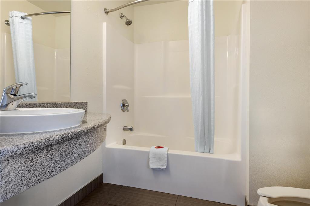 SureStay Plus Hotel by Best Western Niagara Falls East - photo 22