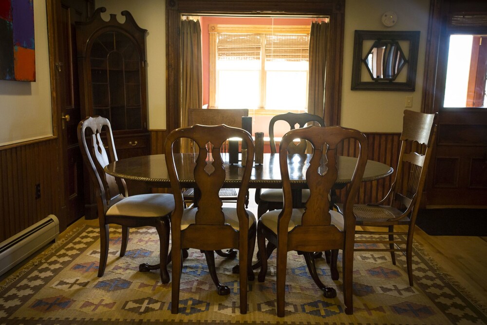 Mt. Philo Inn - photo 36