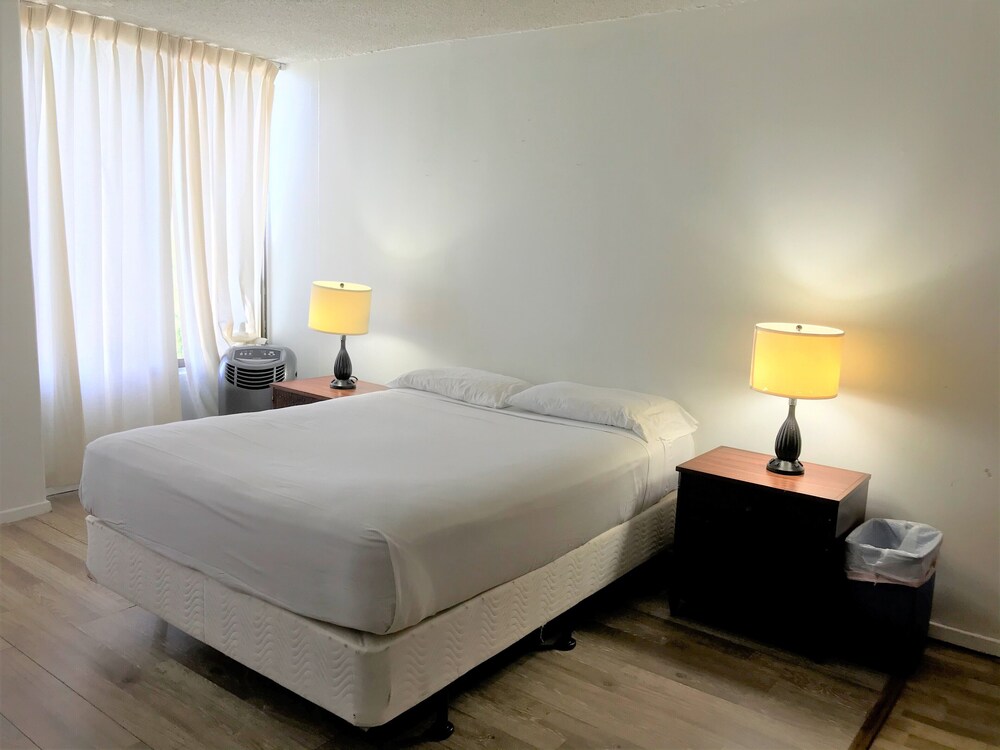 Country Club Condo Hotel - photo 36