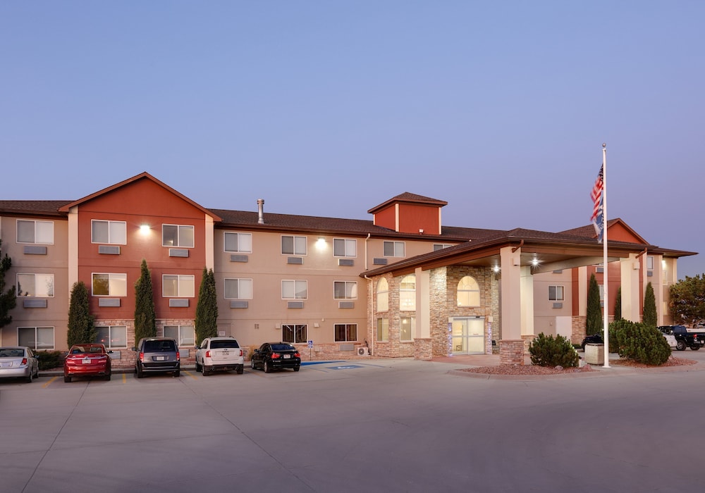 Holiday Inn Express Hotel & Suites Scottsbluff Gering by IHG - photo 39