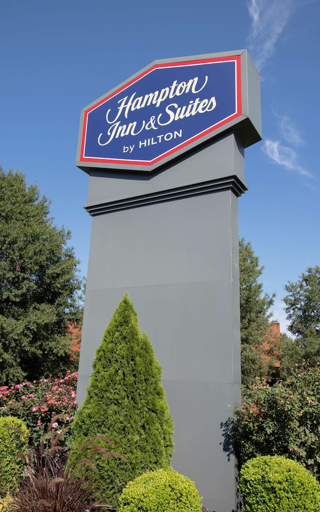 Hampton Inn & Suites Richmond Virginia Center - photo 39