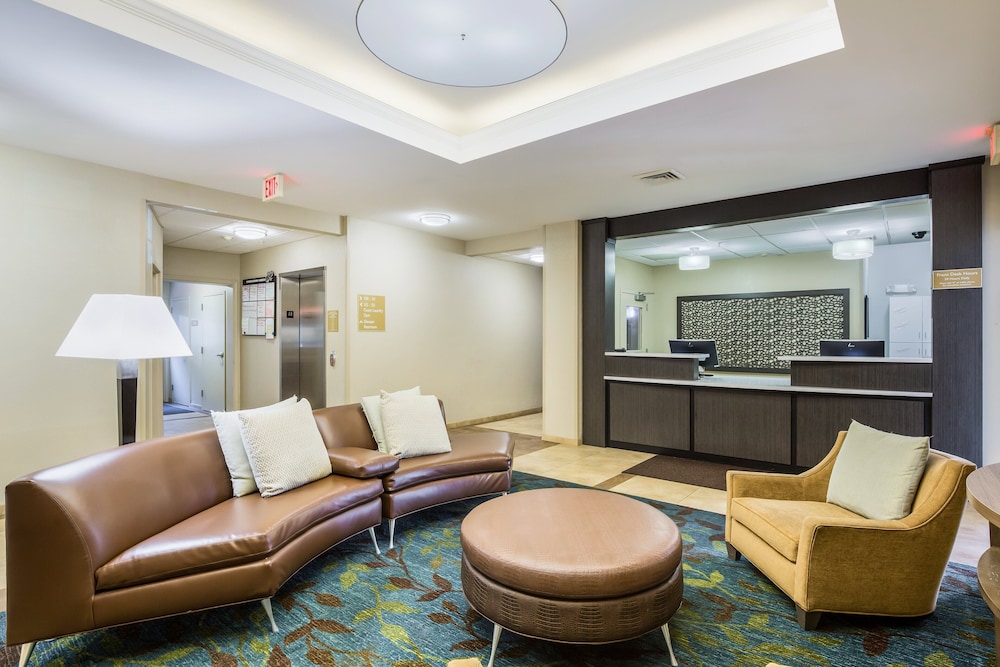 Candlewood Suites Virginia Beach Town Center by IHG - photo 29