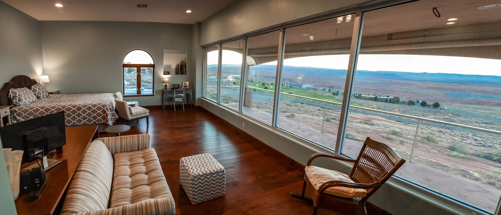 Oasis on the Rim - photo 10