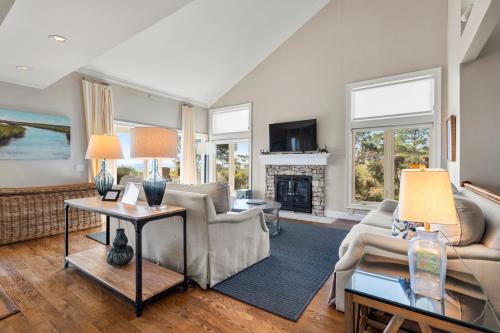 1105 Duneside Villa by Akers Ellis Rentals — 4-Star Luxury Hotel in Kiawah Island, United States
