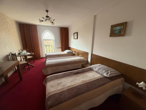 Zamek Camelot - carbon neutral hotel in Debica