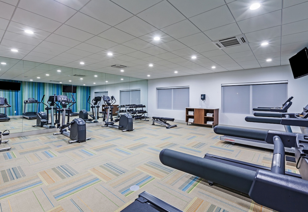 Holiday Inn Express & Suites Tulsa West Sand Springs by IHG - photo 18