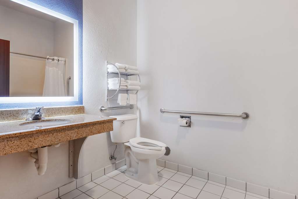 Best Western Sycamore Inn - photo 23
