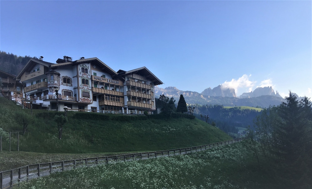 Hotel Latemar — hotel in Soraga