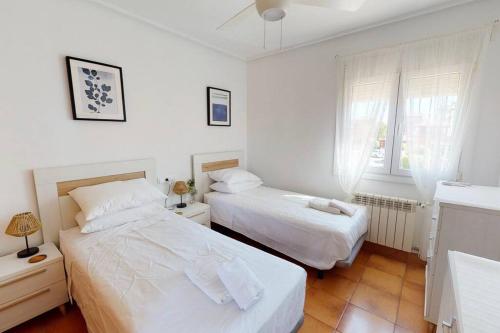 Beautiful 3 bed villa on Mar Menor golf resort in Torre-Pacheco, Spain