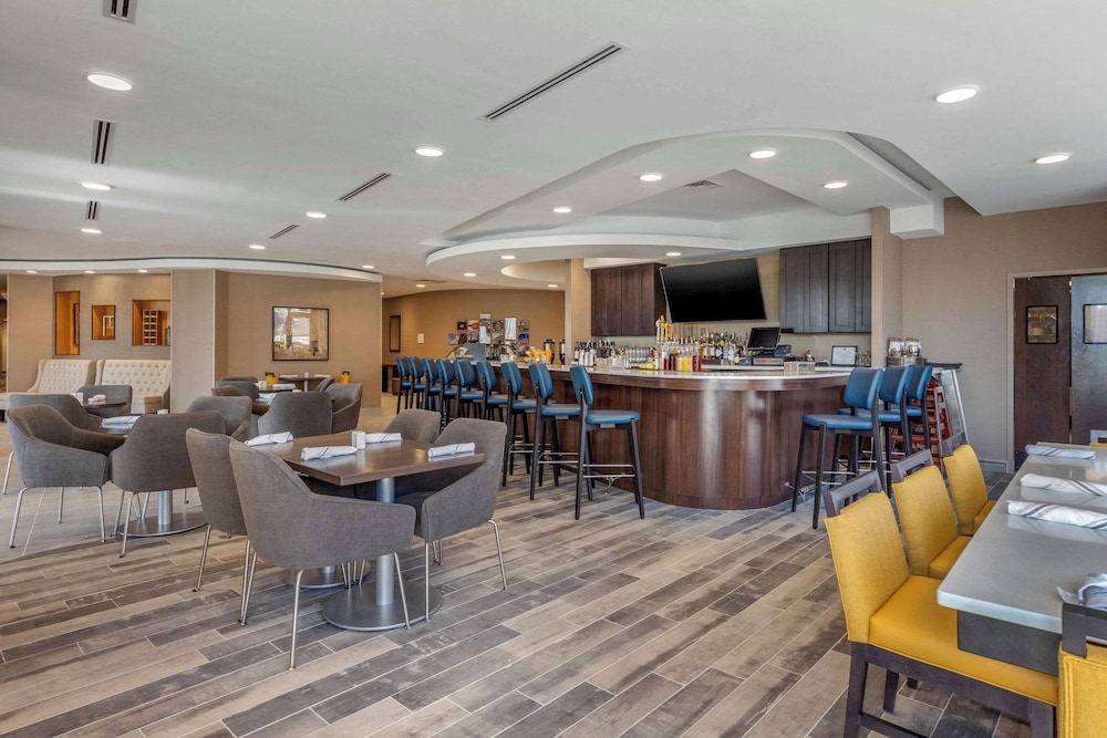 Cambria Hotel West Orange - photo 63