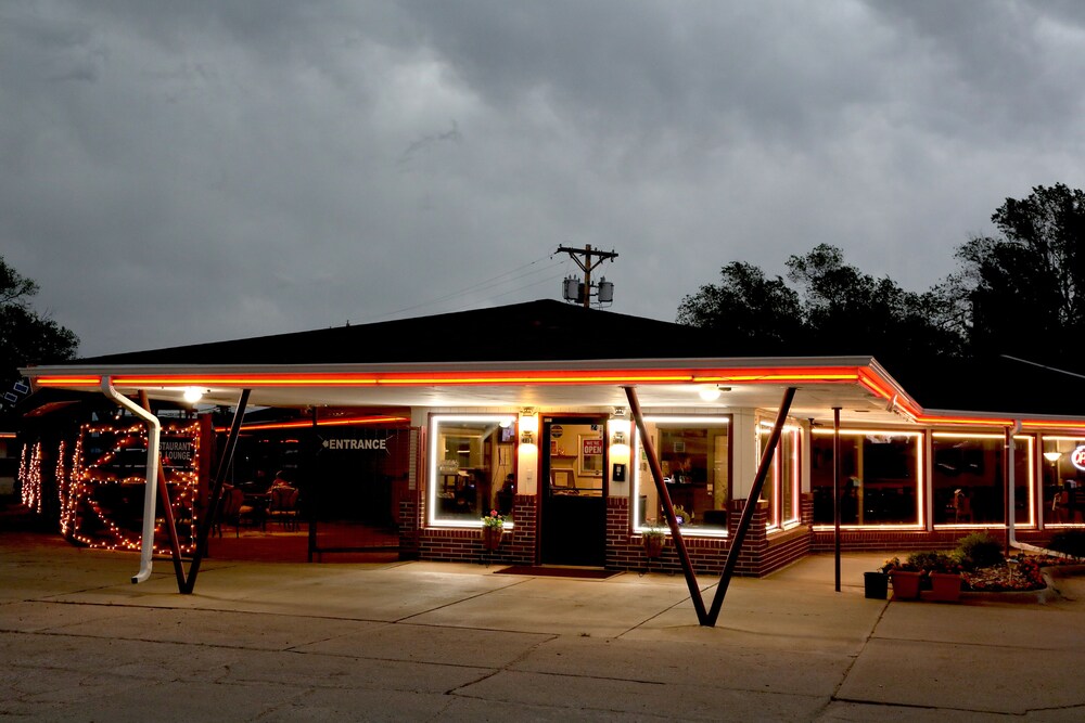 Raine Motel - photo 105