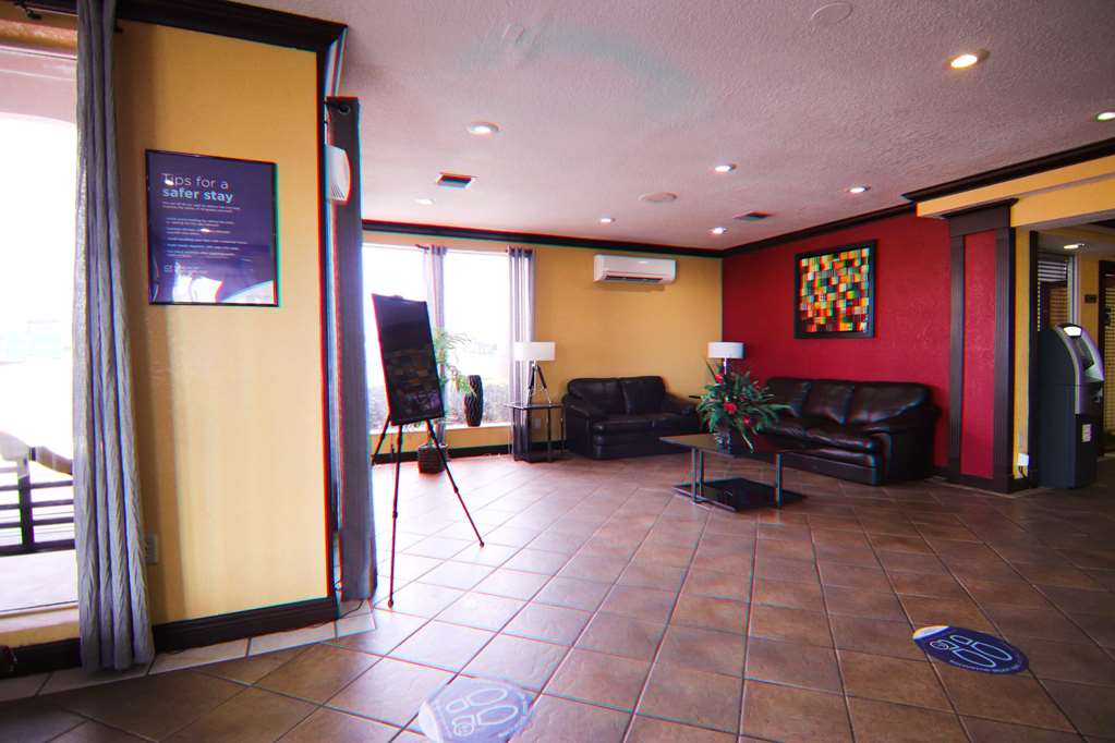 Ramada by Wyndham Davenport Orlando South - photo 9
