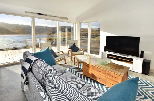 Beach Cottage — 4-Star Luxury Hotel in Tarbert, United Kingdom