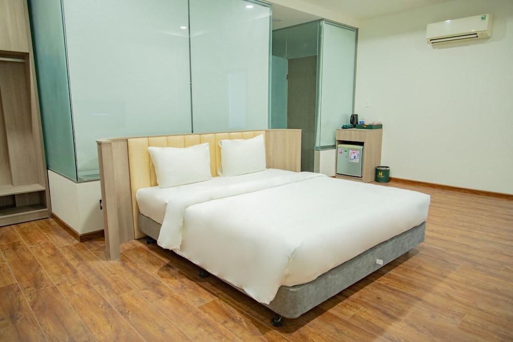 The Mansion Hotel Bien Hoa — Bien Hoa — photo 4