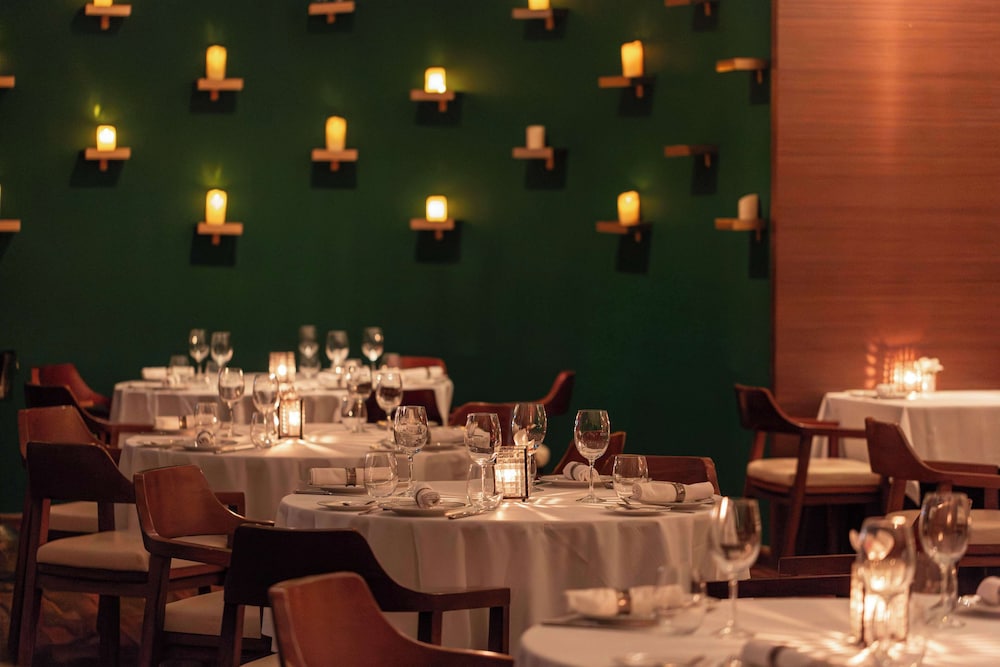 מזון ומשקאות