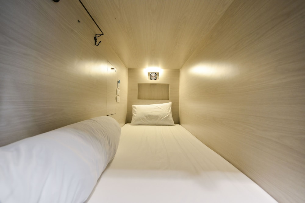 The Cube Hostel Silom