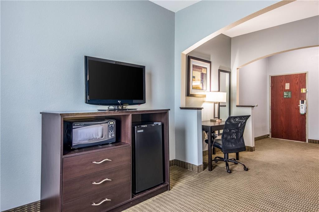 Quality Suites Maumelle Little Rock Northwest - photo 26