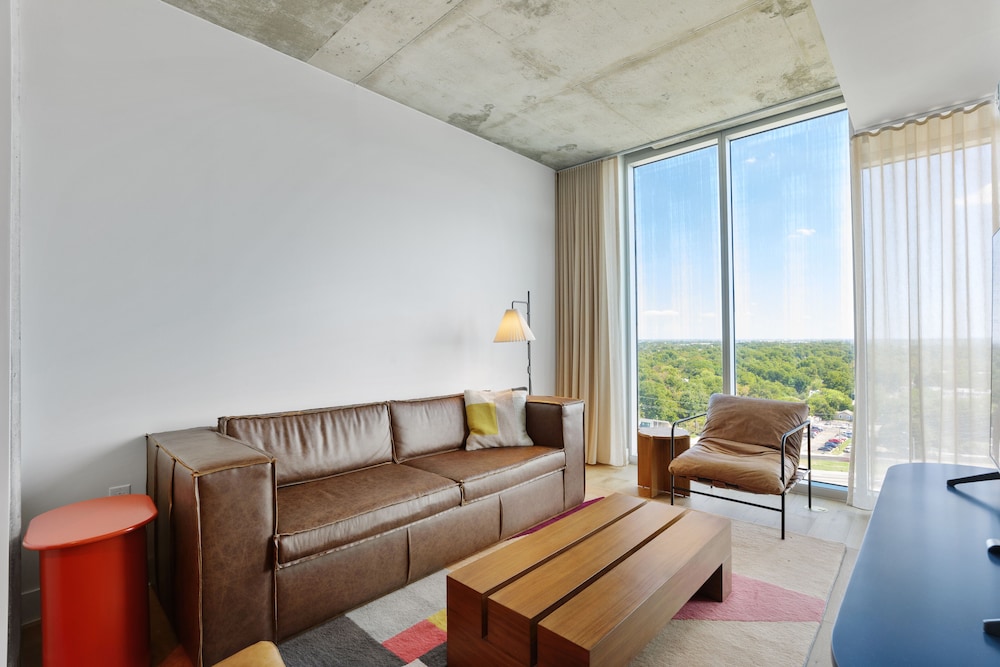Austin Condo Hotel - photo 431