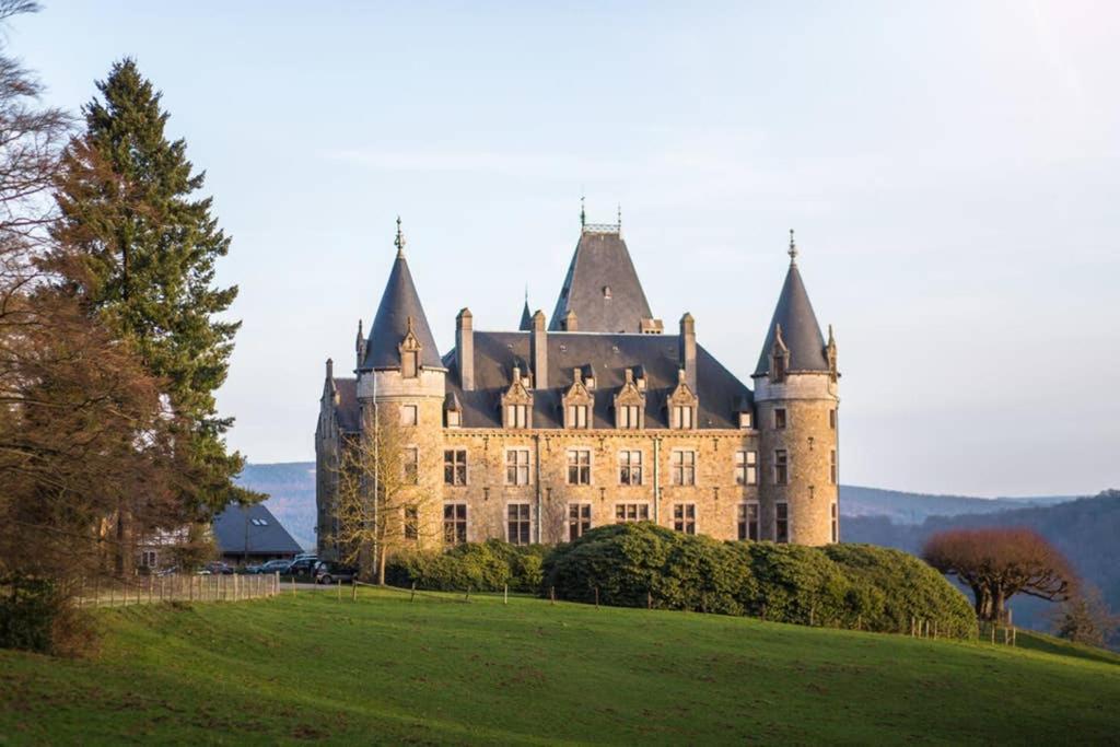 Castle Froidcour — 4-Star Luxury Hotel in Stoumont, Belgium