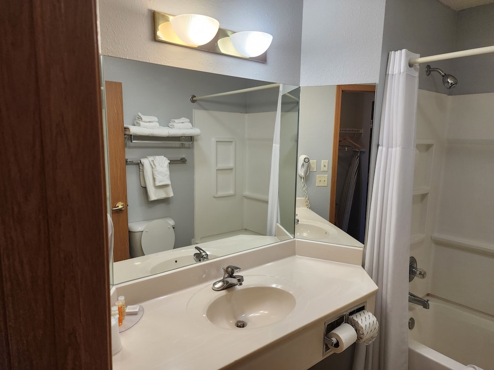 Windsor Place Inn - photo 26